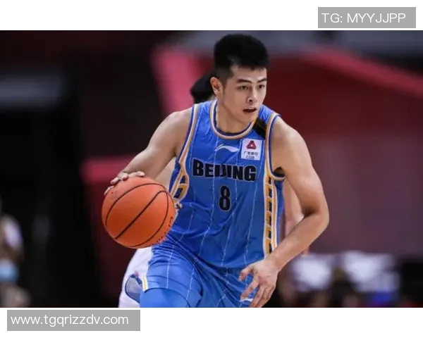 武汉篮球队在大师赛积分榜上以76分稳居第一名展现强劲实力